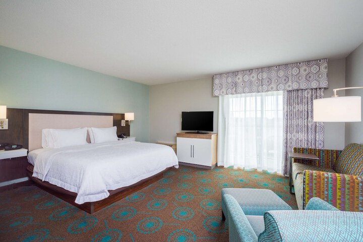 Hampton Inn & Suites Chincoteague Waterfront
