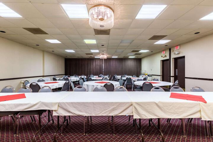 Econo Lodge Baytown
