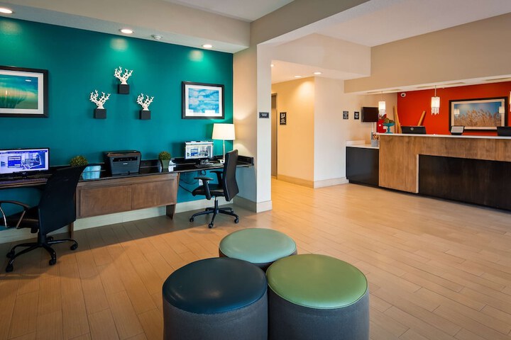 Hotel Interior 4 of 11