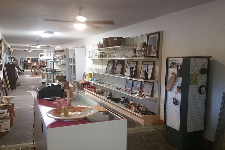 Gift Shop 55 of 65