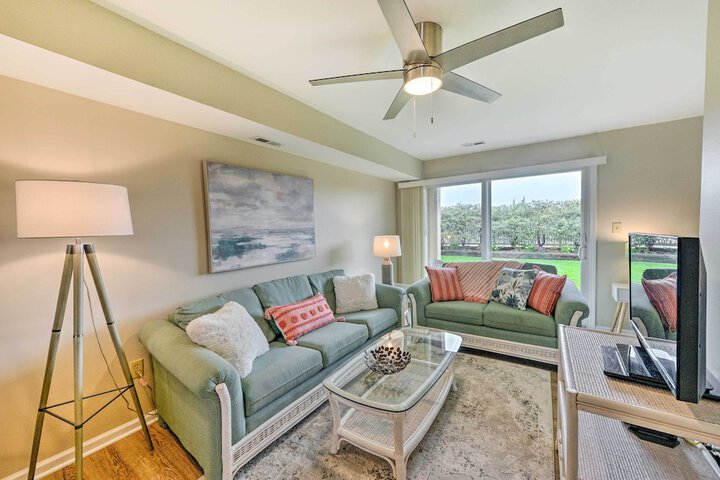 Brigantine Condo w / Beach Access & Pool Views