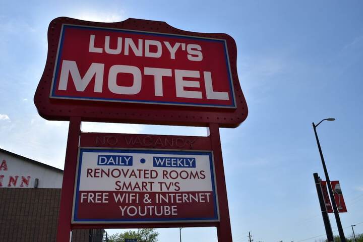Hotel 3 of 42