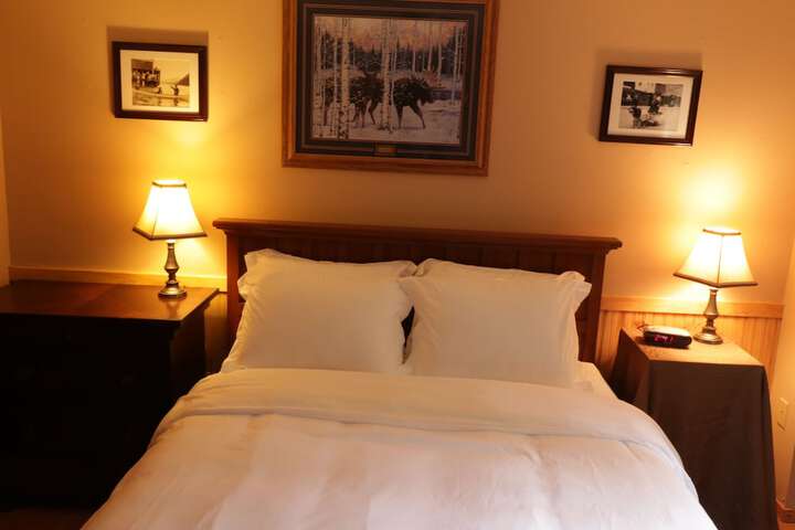 Room 8 of 21