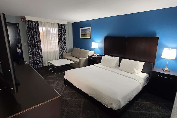 Room 26 of 72