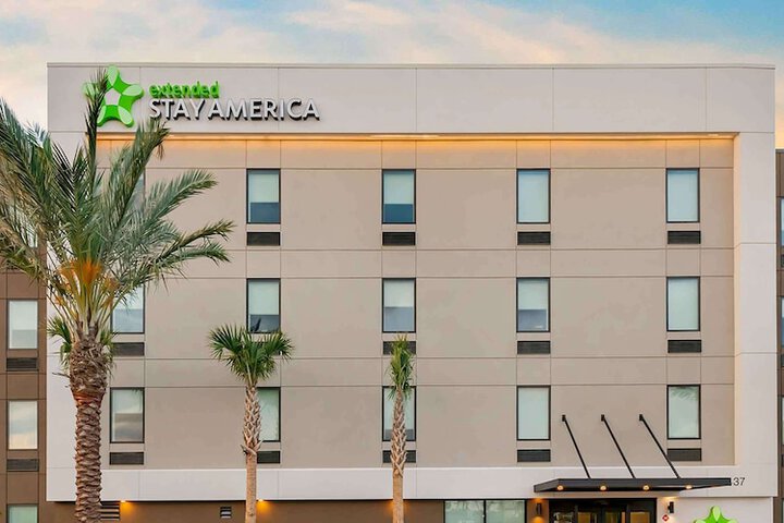 Hotel 3 of 37