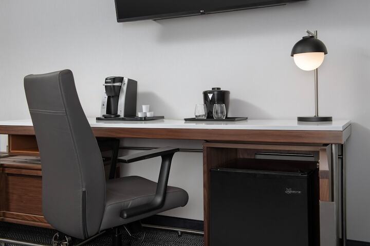 Room 20 of 40