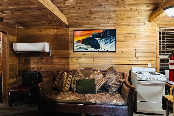 Country Cabins Hotel