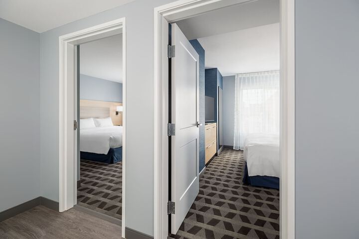 Room 22 of 50