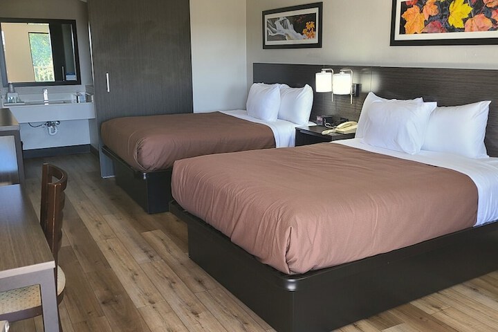 Room 3 of 14