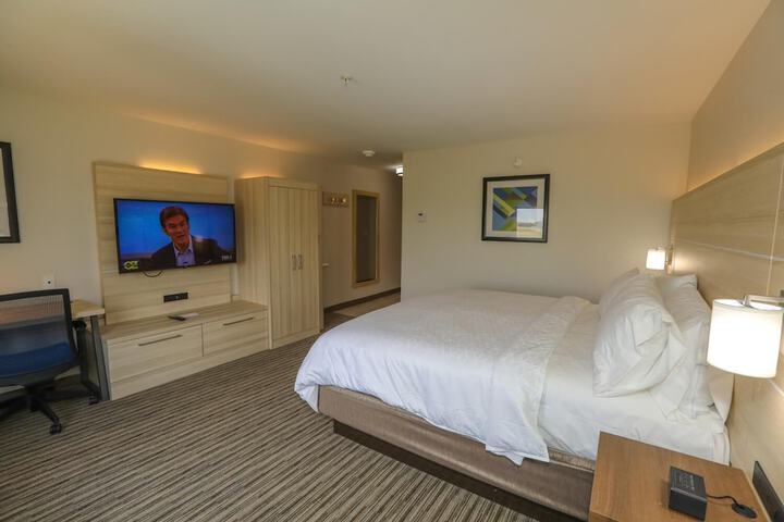 Holiday Inn Express : Hillsboro I-35 by IHG