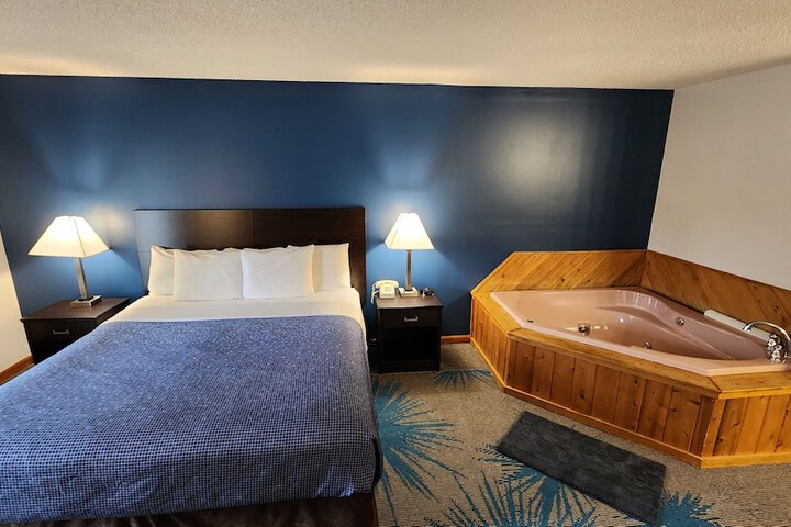 Room 21 of 80
