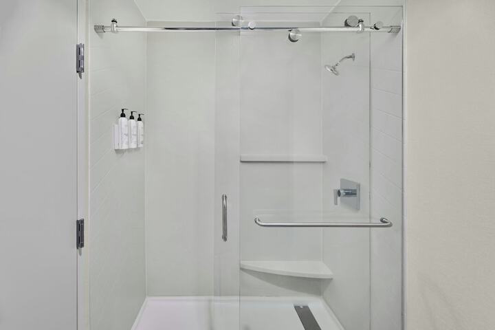 Fairfield Inn & Suites by Marriott Detroit Farmington Hills