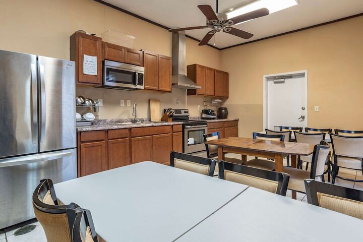 Comfort Suites Airport South