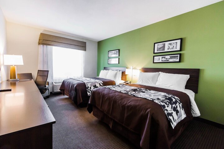 Room 19 of 40