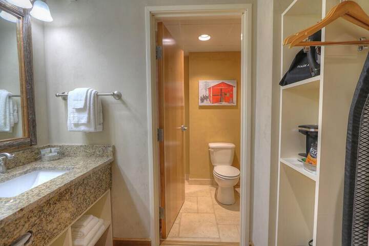 Room 13 of 24