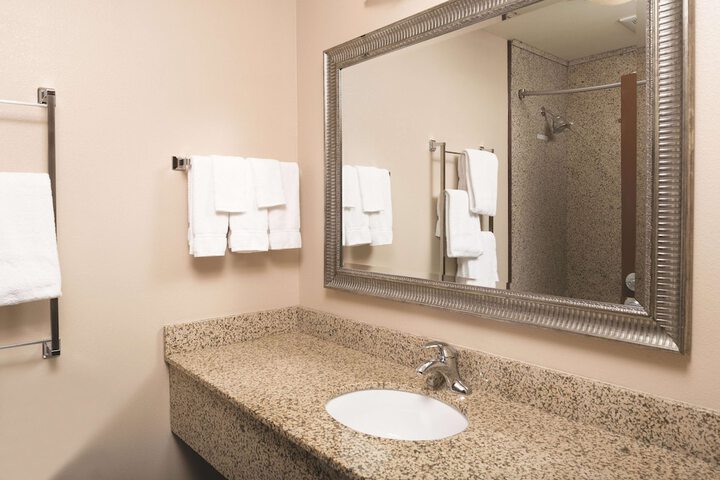 Room 14 of 29