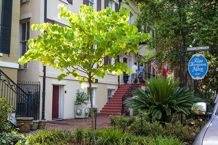 Hotel 2 of 166