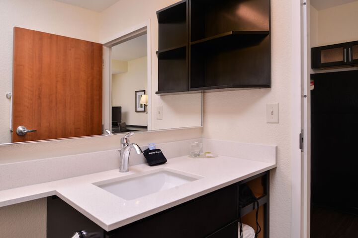 Room 31 of 61