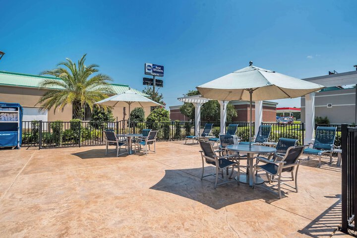 Best Western Flagship Inn