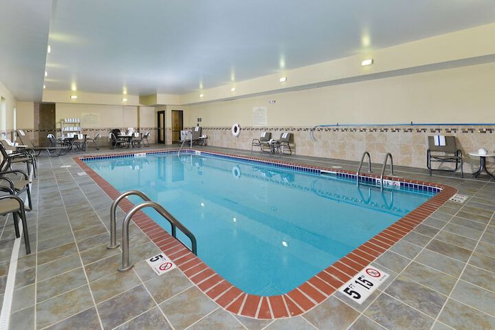 Hampton Inn Clinton IA