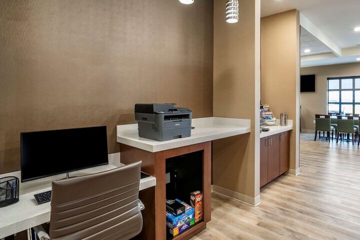 Comfort Inn & Suites Harrisonburg