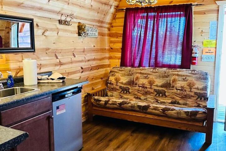 Country Cabins Hotel