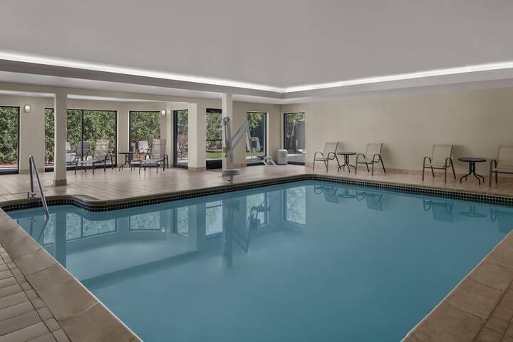 Pool 4 of 44