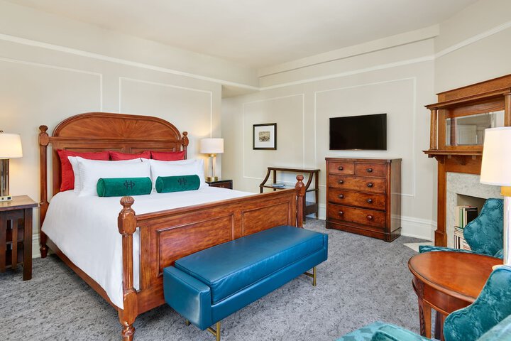 Room 35 of 78