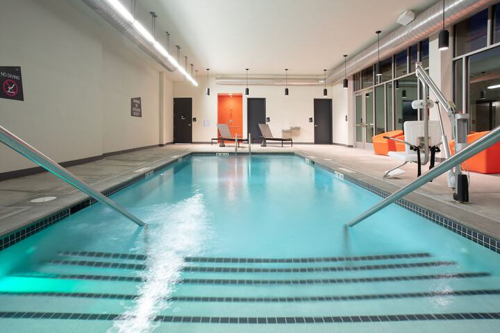 Pool 4 of 25