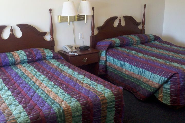 Room 9 of 24