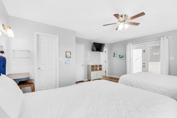 Room 25 of 57
