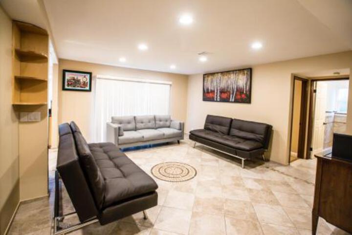Apple Villa DB