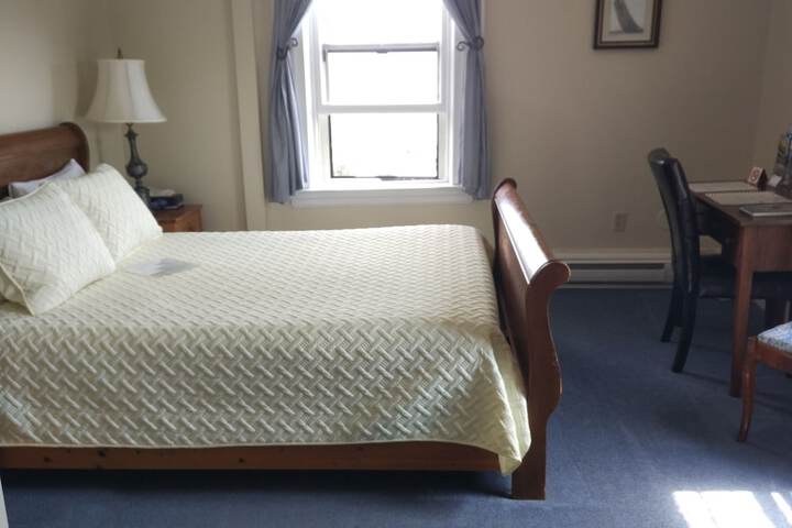 Room 25 of 55