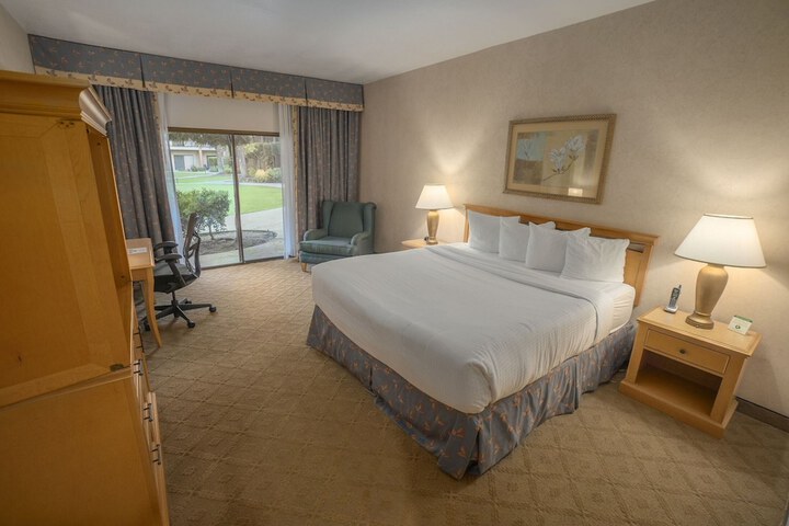 Room 14 of 56