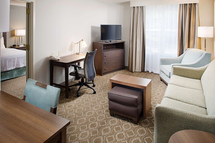 Room 16 of 27