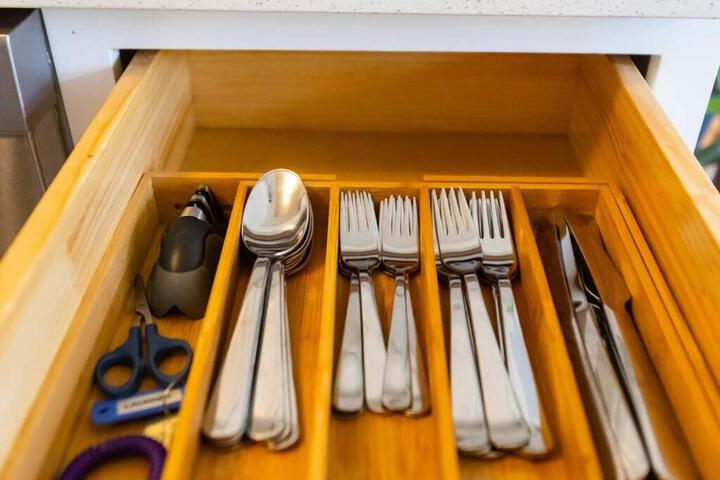 Cali Condo+BBQ+MemoryFoamBeds+12min to Beach