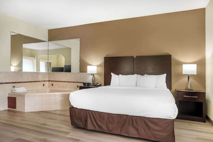 Comfort Inn & Suites Lake Norman