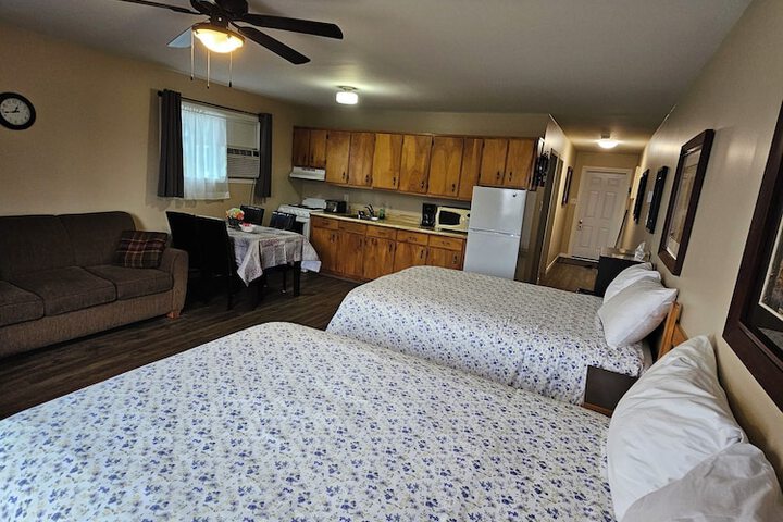 Room 42 of 83