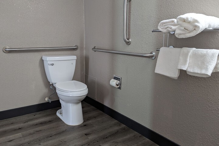 Room 16 of 17