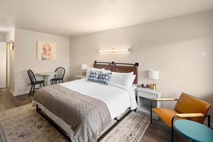 Room 16 of 57