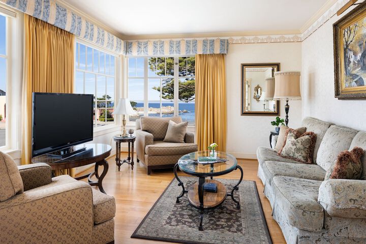 Seven Gables Inn on Monterey Bay a Kirkwood Collection Property