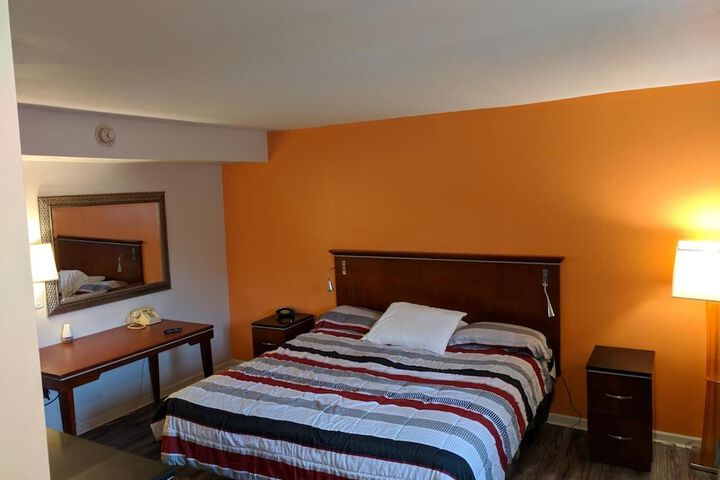 Room 28 of 36