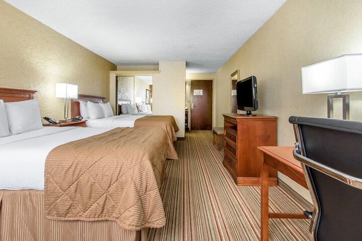 Room 20 of 38