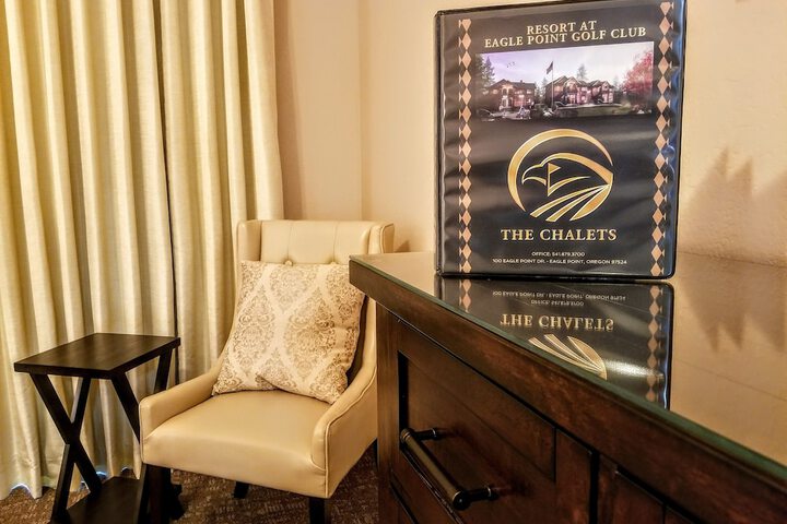 Hotel Interior 36 of 115