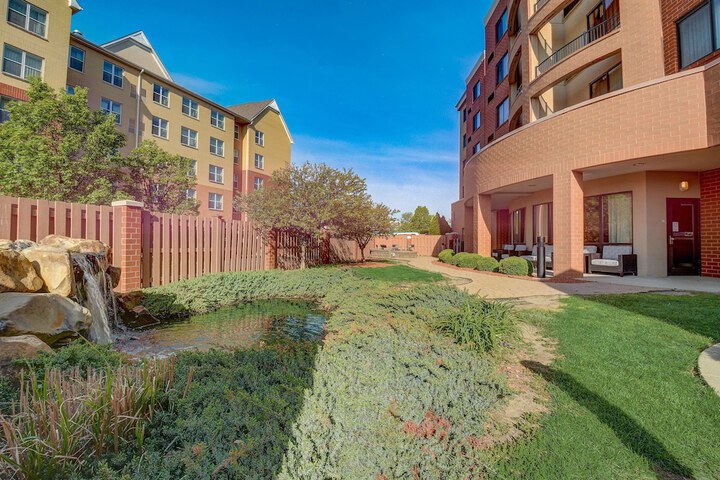 Courtyard by Marriott Cincinnati North at Union Centre