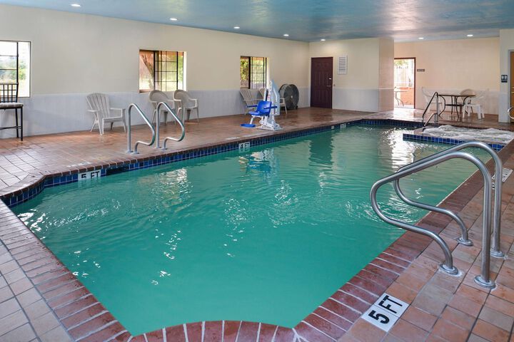 Pool 6 of 23