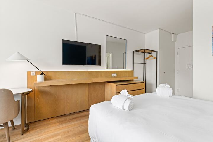 Room 41 of 112