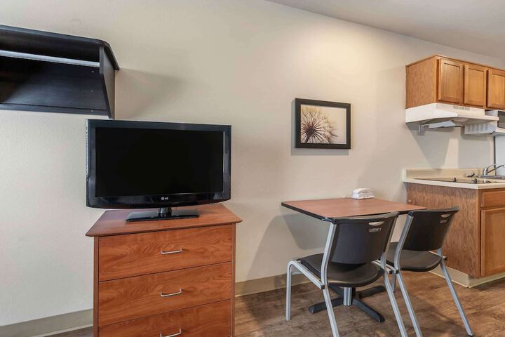 Extended Stay America Select Suites Gainesville