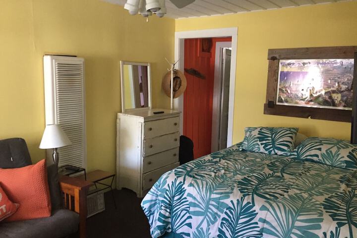 Room 109 of 162