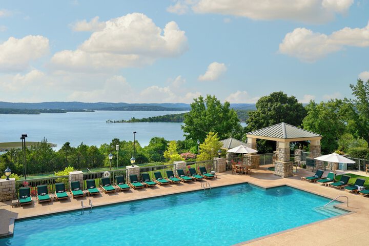 Chateau on the Lake Resort Spa and Convention Center